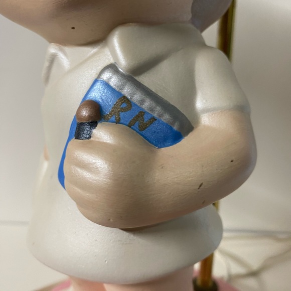 Vintage Atlantic Mold Nurse Sue nightlight lamp with original shade - Picture 14 of 15